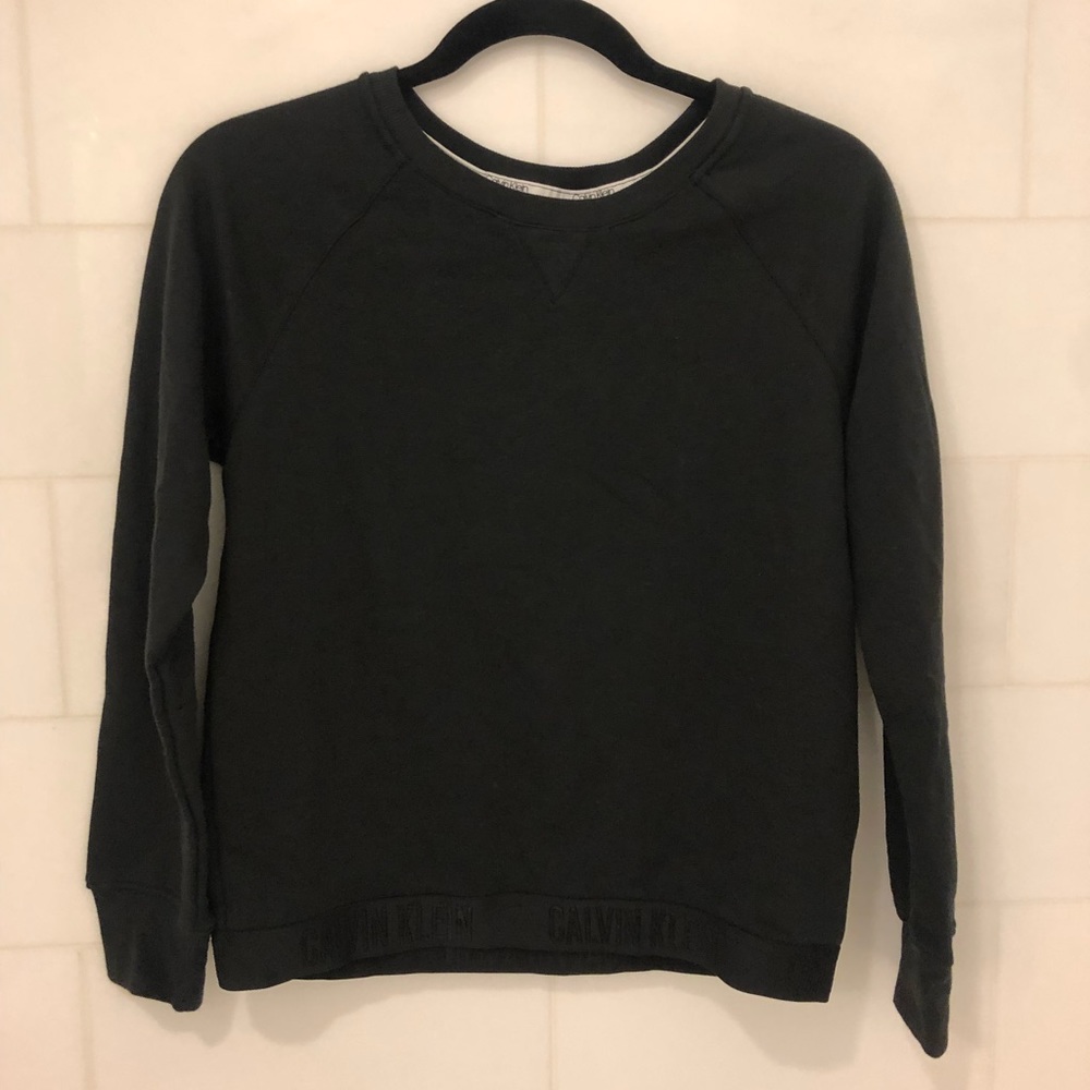 Calvin Klein long sleeve lounge top